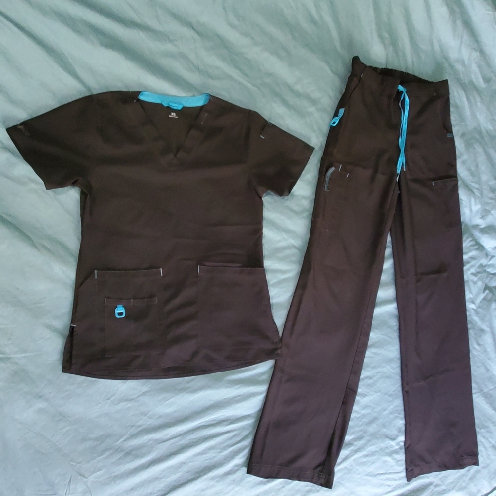 XS Tall Carhartt Scrubs Set
